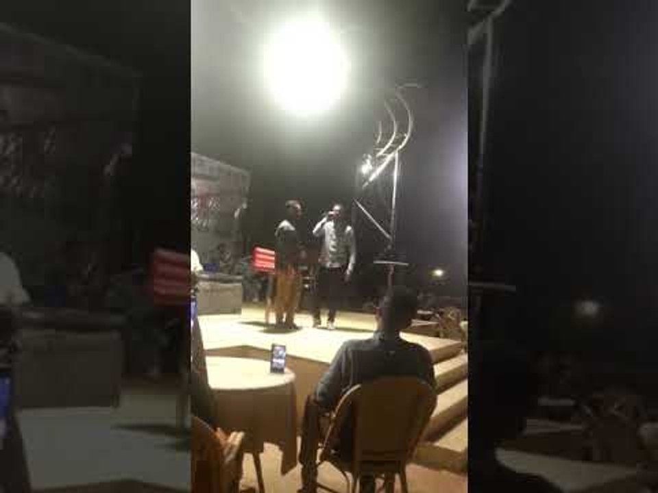 قمة التطريب واداء روعه  سائلين كل العباد االرائ...