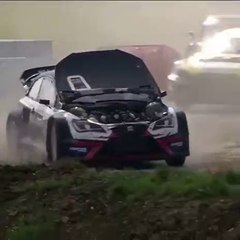 VÍDEO: ¿Se puede pilotar con el capó levantado? Que se lo pregunten a este piloto