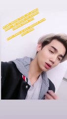 Chàng trai gốc Việt ở Drag Race- Hóa thành Minh Tuyết, catwalk hất tóc cực sang chảnh