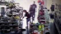Trio é flagrado furtando panelas em loja do Centro