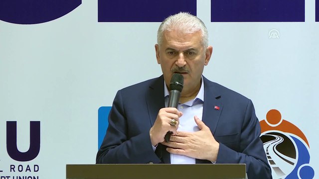 Binali Yıldırım: 'Kafama göre iş yapmam, damdan düşeni ararım' - İSTANBUL