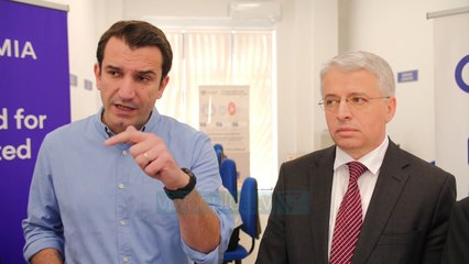 Tiranë, jo më radhë për kartat e Identitetit - News, Lajme - Vizion Plus