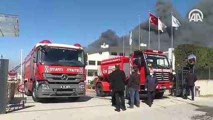 Arnavutköy'de fabrika yangını