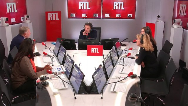 Gilets jaunes : Macron et Philippe ont choisi la grande fermeté , dit Alain Duhamel