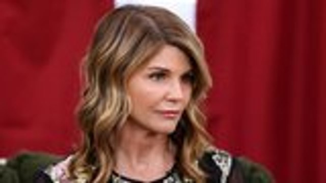 Lori Loughlin Cut From Netflix's 'Fuller House' Following College-Bribery Indictment | THR News