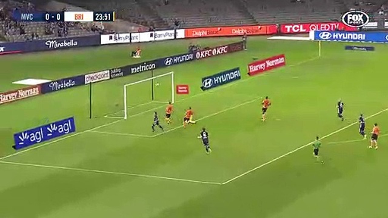 Yeni Zelandalı futbolcu Kosta'dan cami saldırılarında ölenler için secdeli gol sevinci
