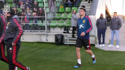 Jaime Mata Disfruta en Su Primer Entrenamiento con la Selección Española