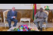 RTB/L’ambassadeur des Etats-Unis d’Amérique au Burkina conduit à la primature la nouvelle équipe de l’USAID