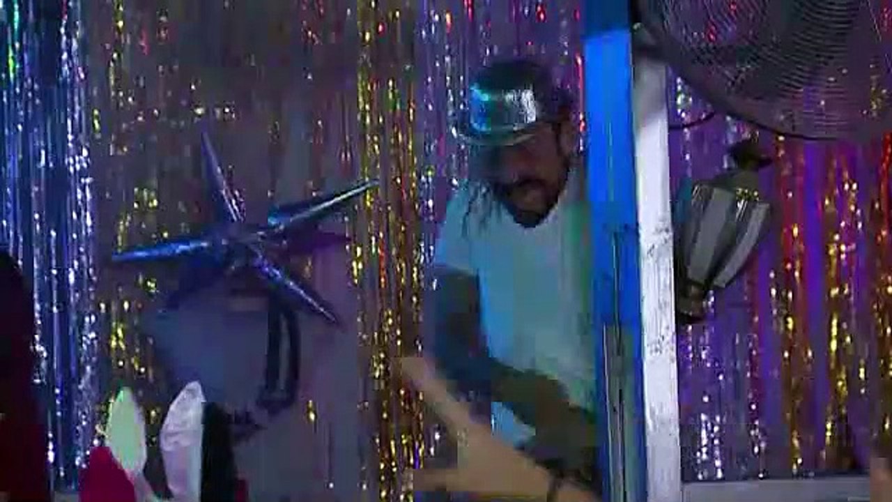 113 Isla Paraiso~1_clip1