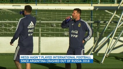 Messi trains with Argentina for first time since World Cup