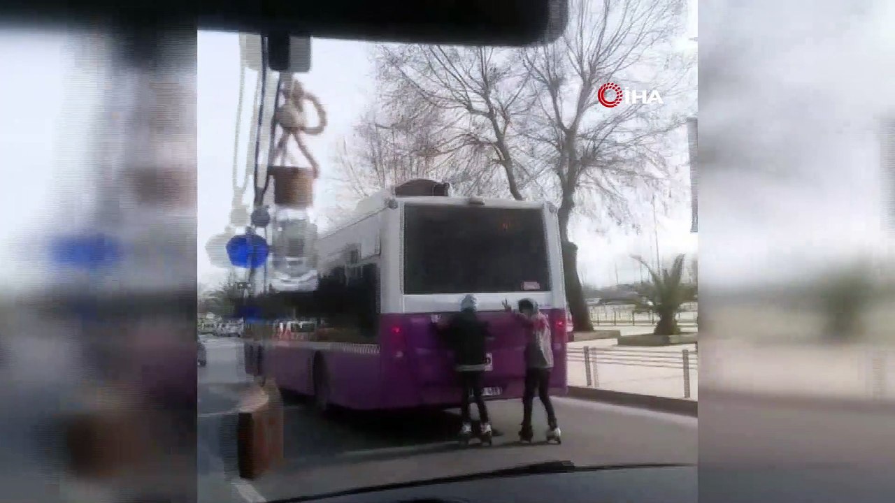 Maltepe’de patenli gençlerin tehlikeli yolculuğu kamerada