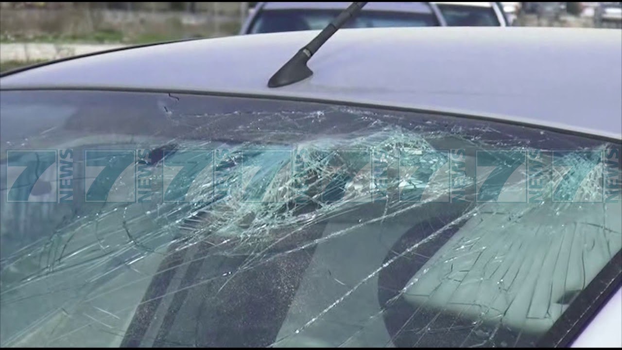 PERPLASEN MAKINAT NE FUSHE KRUJE, DY TE PLAGOSUR RENDE NE AKSIDENT - News, Lajme - Kanali 7