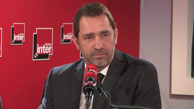 Christophe Castaner, ministre de l'Intérieur n'a pas envisagé de démissionner: Je ne crois pas qu'être chef, ce soit de battre ma coulpe