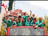 Los Campeones festejan con la afición