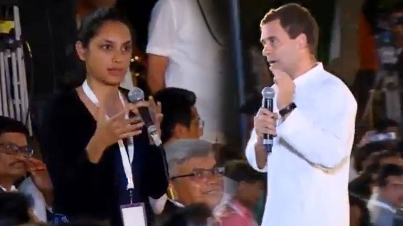 A girl asks the question to Rahul Gandhi over 'Chowkidar Chor Hai'  | Oneindia News