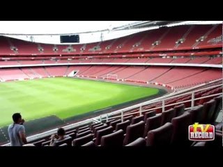 Descubre el Emirates Stadium: El Tercer Megáfono de Inglaterra 🏟️