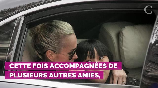 PHOTOS. Laeticia Hallyday a fêté son 44e anniversaire au... bowling avec ses copines