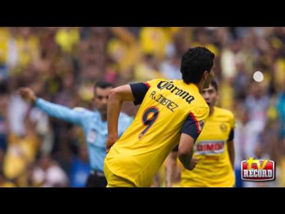 Miguel Herrera estudia a Cruz Azul