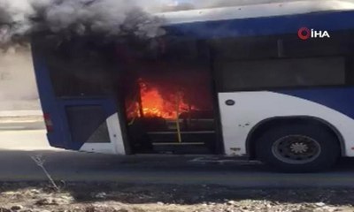 Başkent'te otobüs yangını