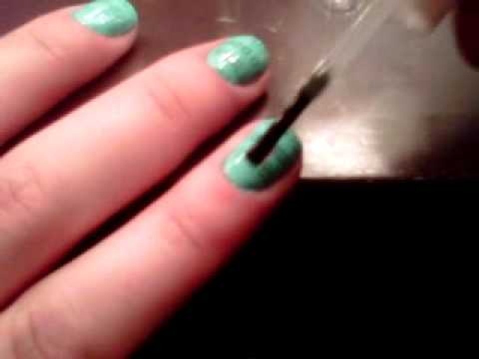Uñas con estilo en 15 a 20 de junio-Estilo periódico 2ª parte