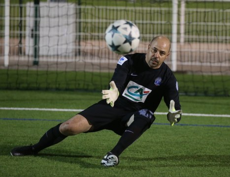 Football: Khalil, gardien à part entière