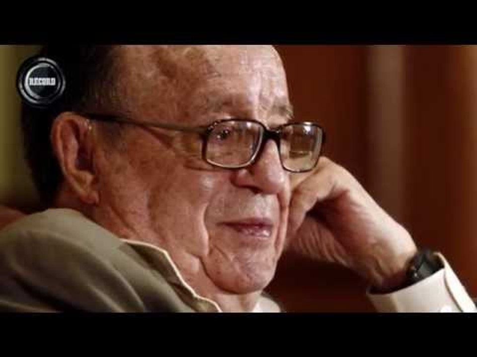 Chicharito, relegado a la banca por Carlo Ancel...