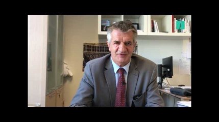 "J&#39;utilise la politique pour être au plus près de ce que disent les citoyens"