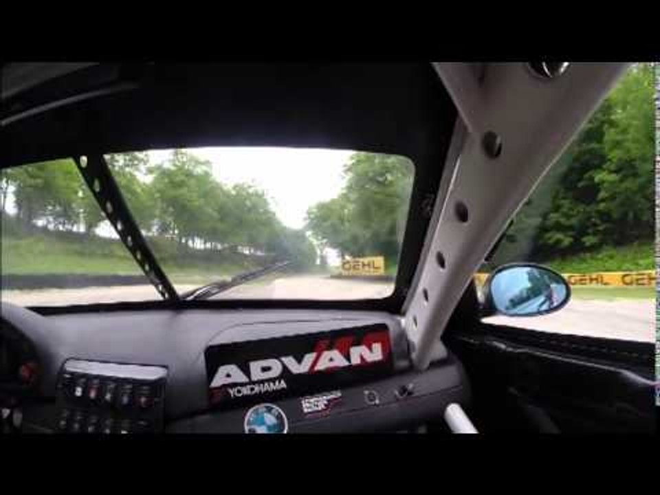 BMW M3 de competencia en Road America