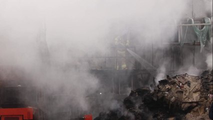 인천 석남동 고물상서 불...인근 공장으로까지 번져 / YTN