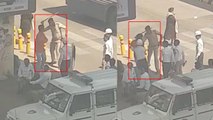 गुजरात में सिपाहियों ने दिखाई दबंगई, युवक को जबरन जीप में बिठाकर मारीं लाठियां, वीडियो वायरल
