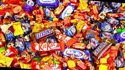 How To Get The Most Candy While Trick-or-Treating