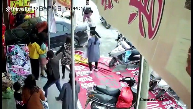 Hotel owner deliberately plunges car into shop to shut down loud stereo