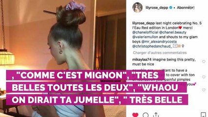 PHOTO. Lily-Rose Depp, collée-serrée en bikini, avec le mannequin Alana Champion