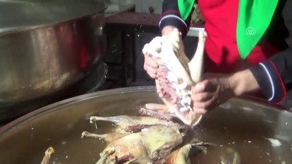 Kaz eti Muş'ta sofraları süslüyor