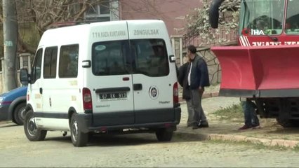 Silivri'de Zehirlenen Definecilerin Yakınlarının Bekleyişi Sürüyor