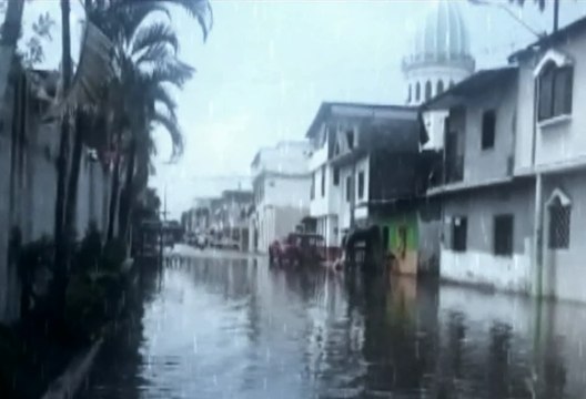 Intensas lluvias afectan a diferentes provincias de la costa del Ecuador