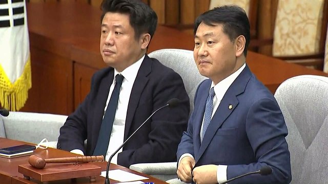 바른미래당, '선거제 패스트트랙' 내홍...긴급 의원총회 진행 중 / YTN