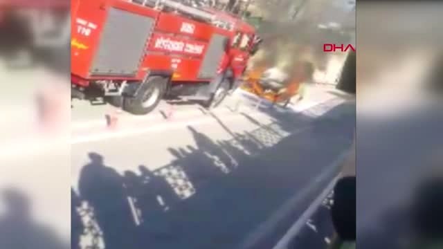 Bursa'da Seyir Halinde Alev Alan Otomobil Kullanılamaz Hale Geldi