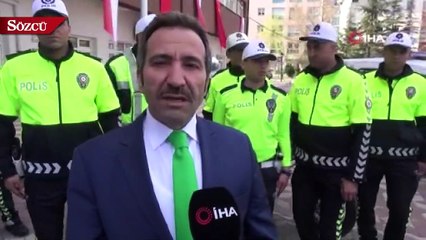 Aksaray’da trafik polisleri yeni kıyafetleriyle görevde
