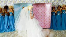 Elsa and Anna Wedding Dresses & Barbie dressエルサ人形のウェディングドレスRobes de mariée de Elsa et Anna