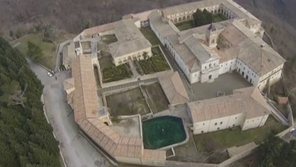 Sans frontières - Rome : Steve Bannon défie le pape