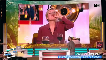 Après une séquence dans "C à vous" où Anne-Elisabeth Lemoine boit de l'alcool, Cyril Hanouna réagit et... propose la même séquence - Vidéo