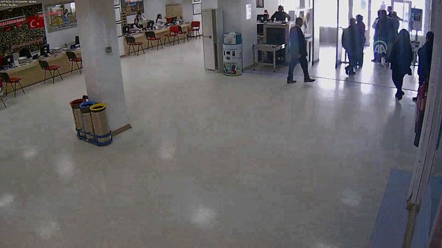 5,5 büyüklüğündeki deprem - Büyükşehir Belediyesi binasında deprem anı - DENİZLİ