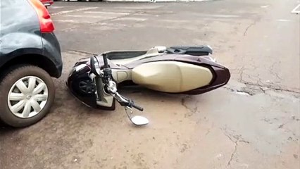 Mulher fica ferida em colisão no Bairro Neva