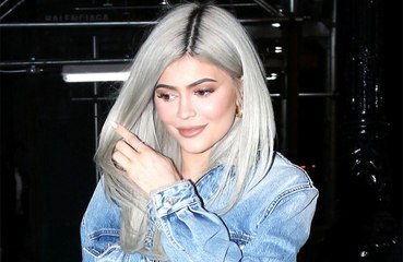 Скачать видео: Kylie Jenner wünscht sich mehr Freunde