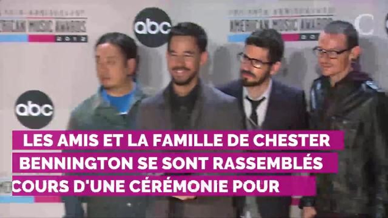 Linkin Park rend hommage à son chanteur, Chester Bennington, qui aurait dû fêter son 43e anniversaire