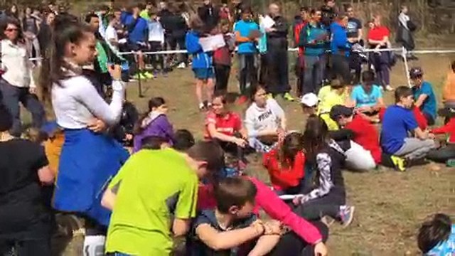 Mours-Saint-Eusèbe : 200 élèves en course d'orientation