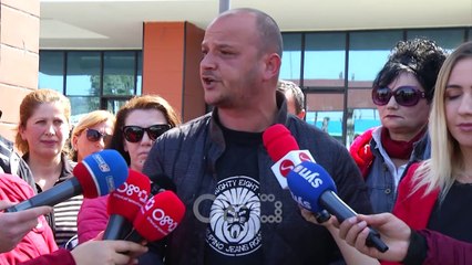 RTV Ora - Banorët e Astirit thirren në polici: Nuk ndalemi, do bllokojmë rrugën 24 orë