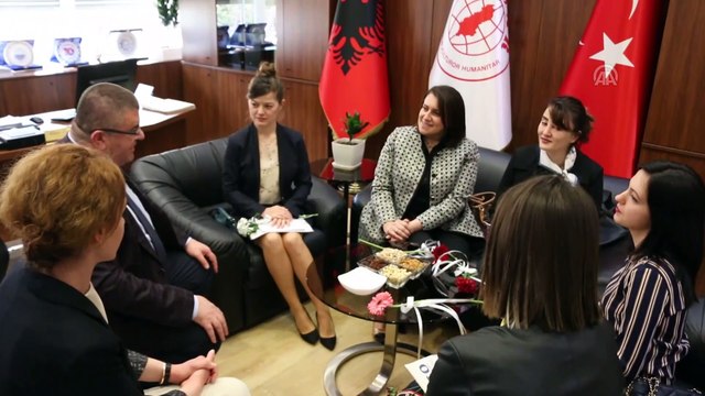 ATTSO'dan Arnavut kadınlara dikiş makinesi - TİRAN