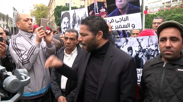 Tunus'ta bağımsızlık yıl dönümünde 'ulusal otorite' gösterisi - TUNUS